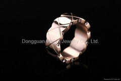  Latest Simple Men Stainless steel jewelry Gold Plated Wedding Ring 