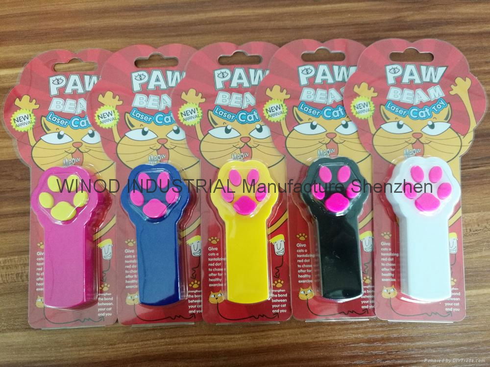 WIN-1923 paw shape laser beam electric cat toys red dot automatic cat laser 2