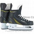 CCM Youth 1052 Ice Hockey Skates