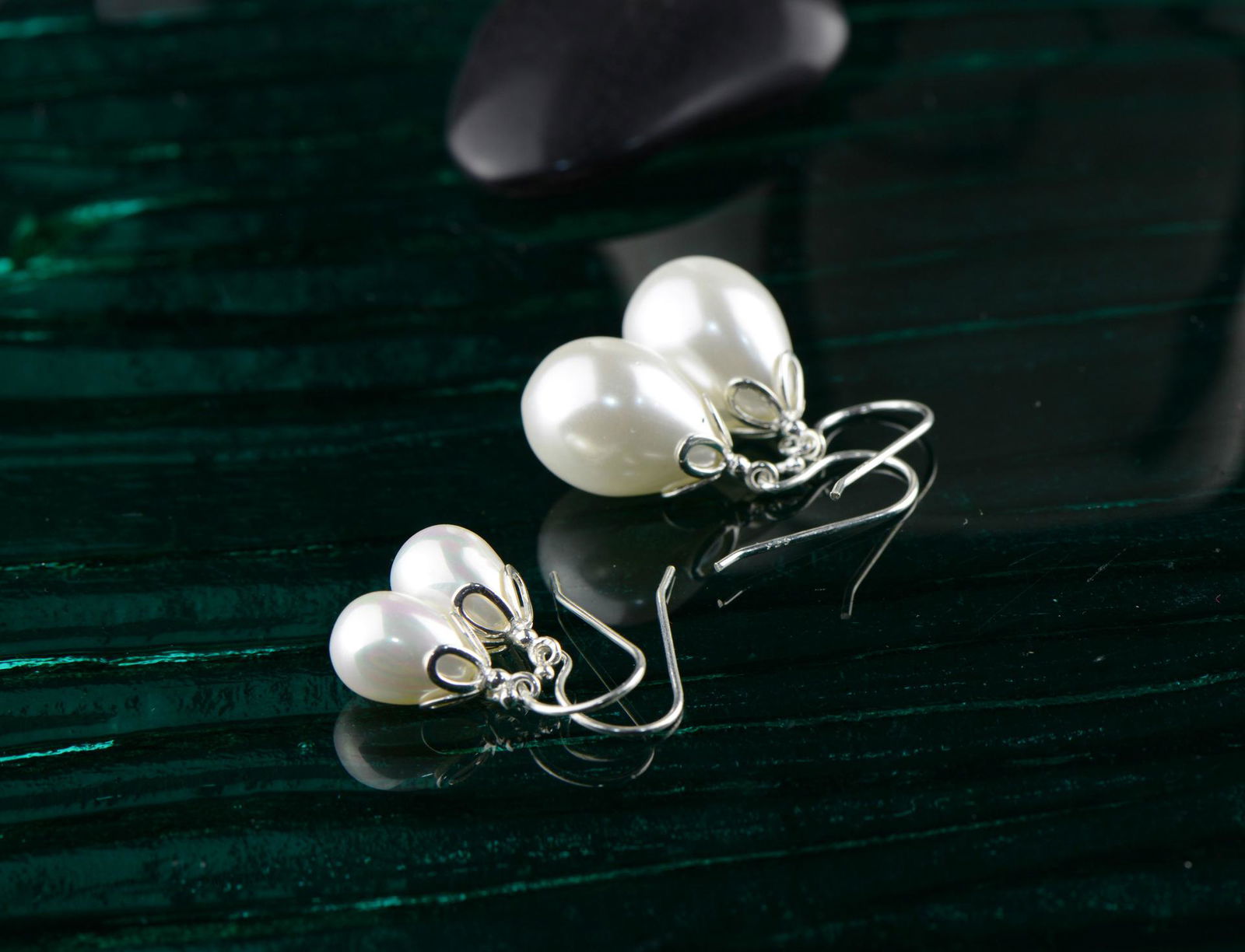  Wholesale waterdrop shaped pearl S925 sterling silver  Earrings 5