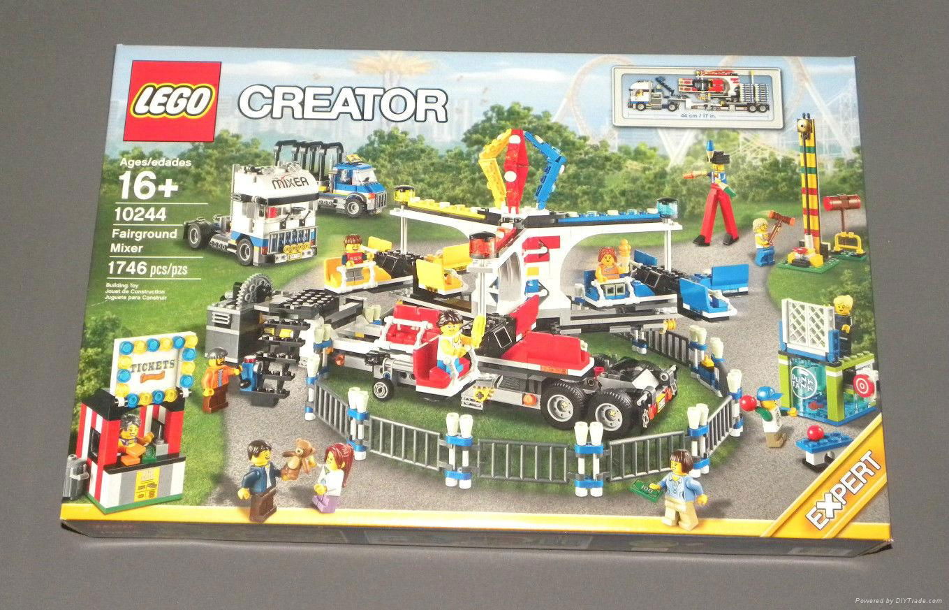 Lego 10244 Creator Fairground Mixer Set 1