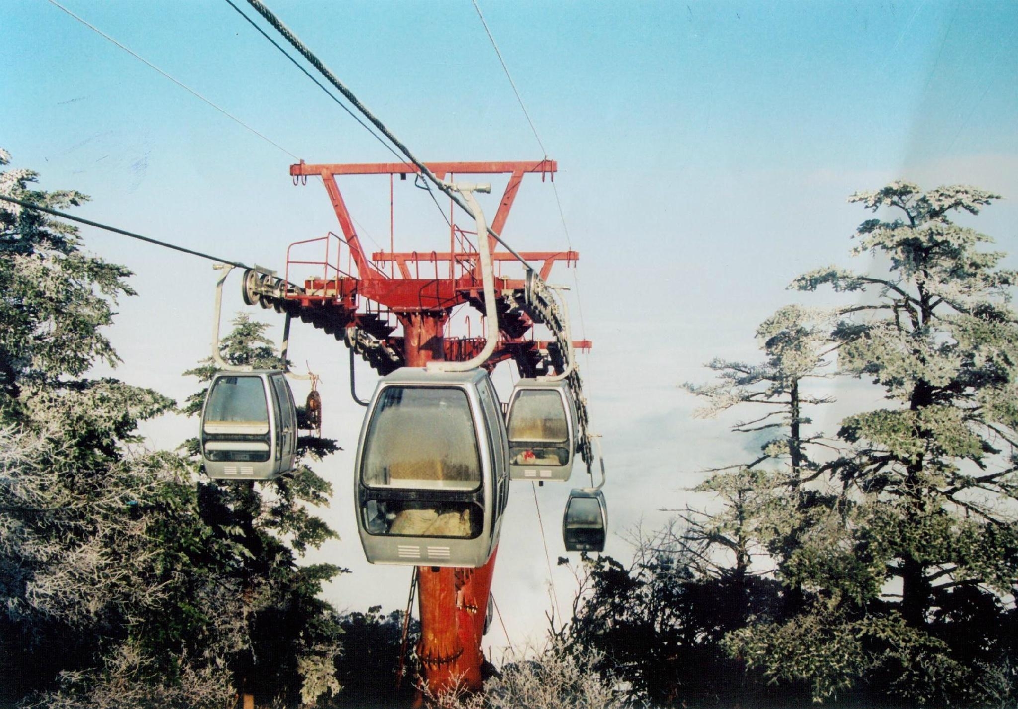贵州云马索道缆车有限责任公司产品系列:索道缆车,索道,缆车,客运架空