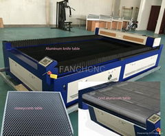 Cnc Co2 laser cutting machine 1325 size 150W/180W