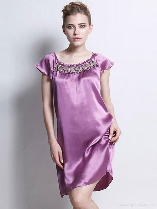 Lace Trimmed Mulberry Silk Nightdress