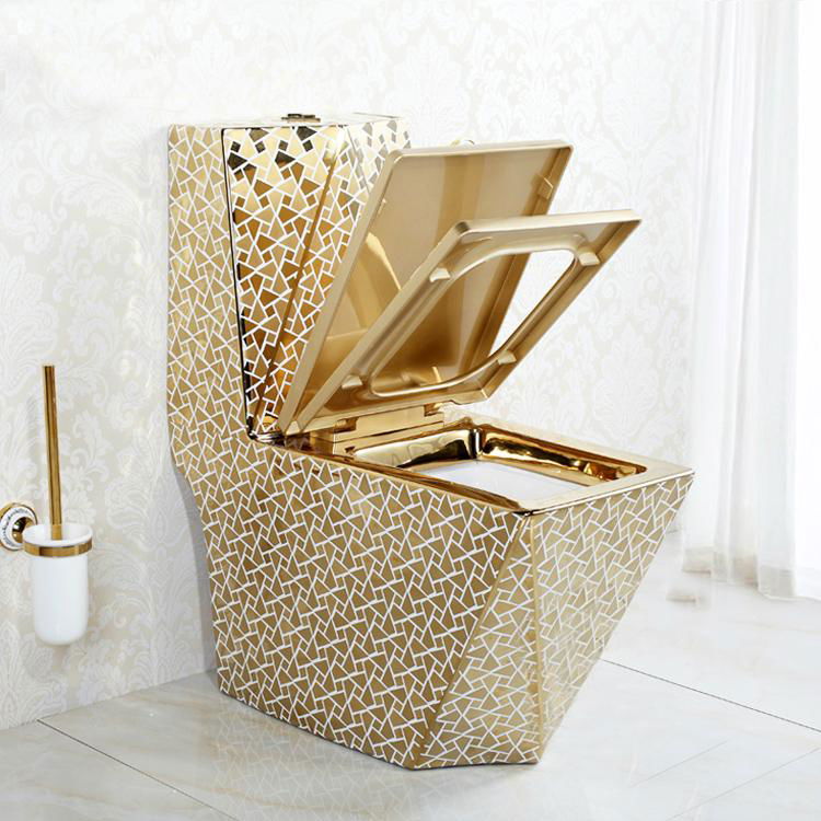  Bathroom ceramic golden luxury one piece toilet prices KD-T004GP 4