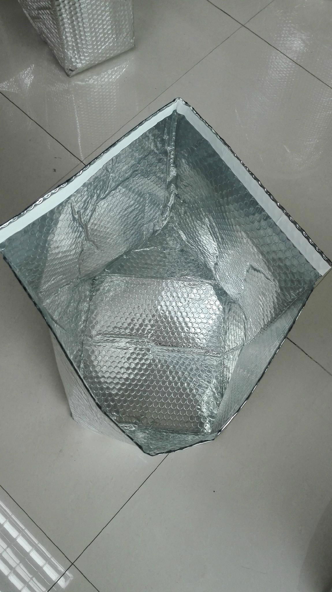 insulated bubble box liner for box  Size:580 x 490 x 260 mm,