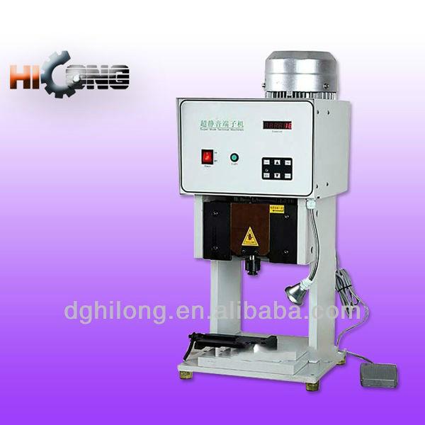 Semi-automatic terminal crimping machine in operation of foot pedal and motor wo