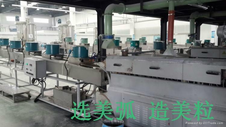 尼龍加纖維塑料雙螺杆造粒機 4