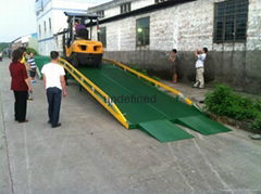 manual mobile hydraulic dock leveler ramp 