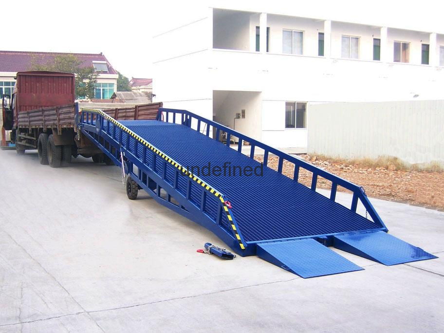 manual mobile hydraulic dock leveler ramp  3