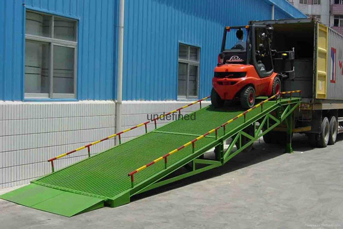 manual mobile hydraulic dock leveler ramp  5