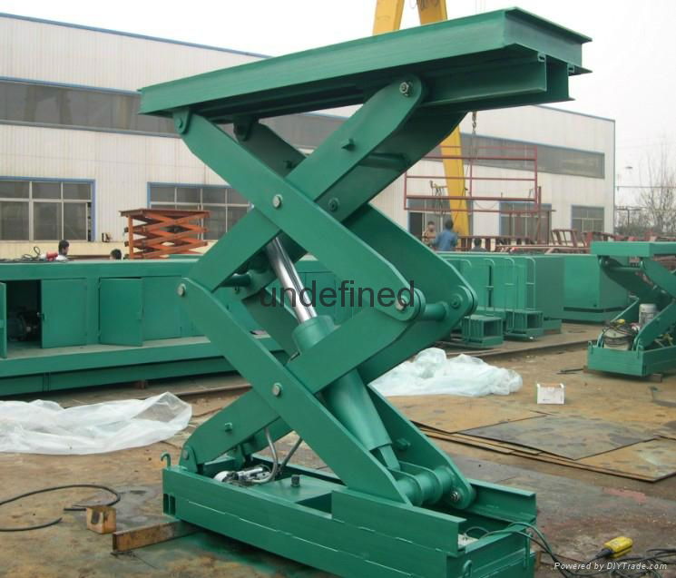 heavy duty cargo scissor lift used for warehouse 3
