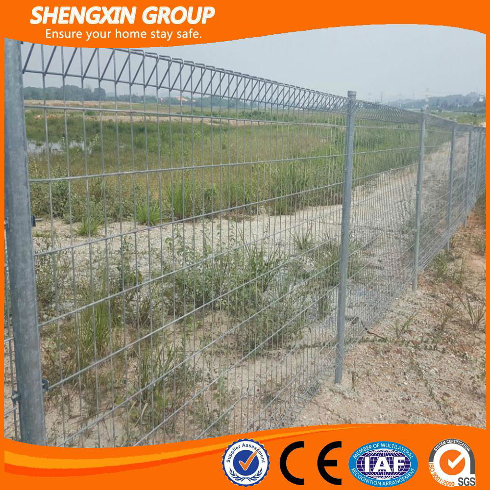 Hot dip galvanized BRC welded wire mesh fence