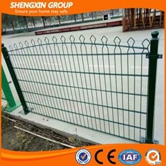 Cheap PVC coated arch top welded double wire fence for garden