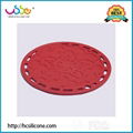 Circular carved silicone insulation pad