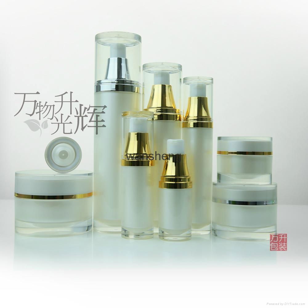 Acrylic Round New Cream Jar Pump Bottle 2