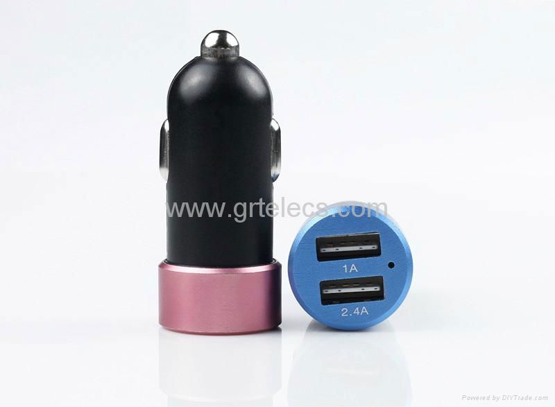 Reversible USB dual 2 USB port car charger