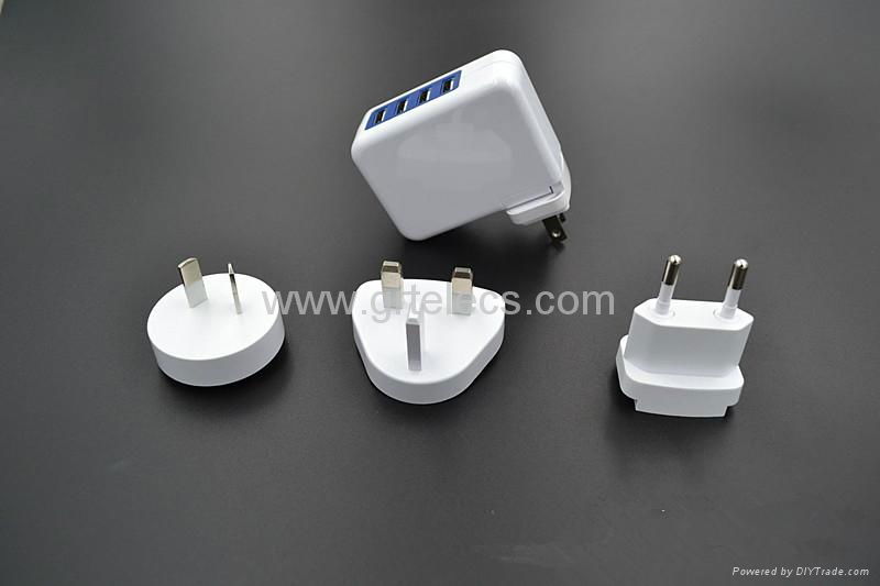 4 USB ports Universal travel adapter for mobile cell phones