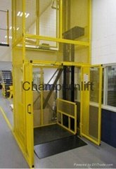 vertical cargolift