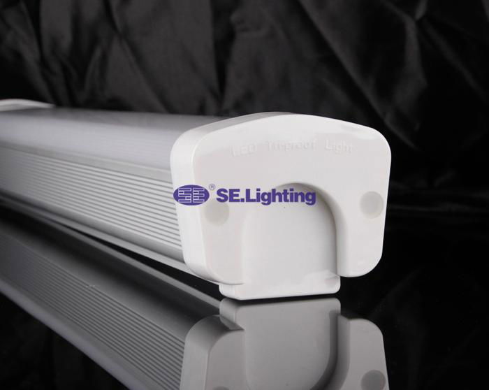 SAA TUV-GS 40W IP65 LED Tri-proof light with 5 years warranty 3