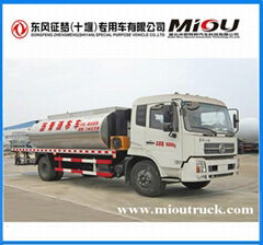 Dongfeng 4x2 8m³ Asphalt Distribution Truck for sale