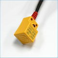 Mini square shape inductive transducer