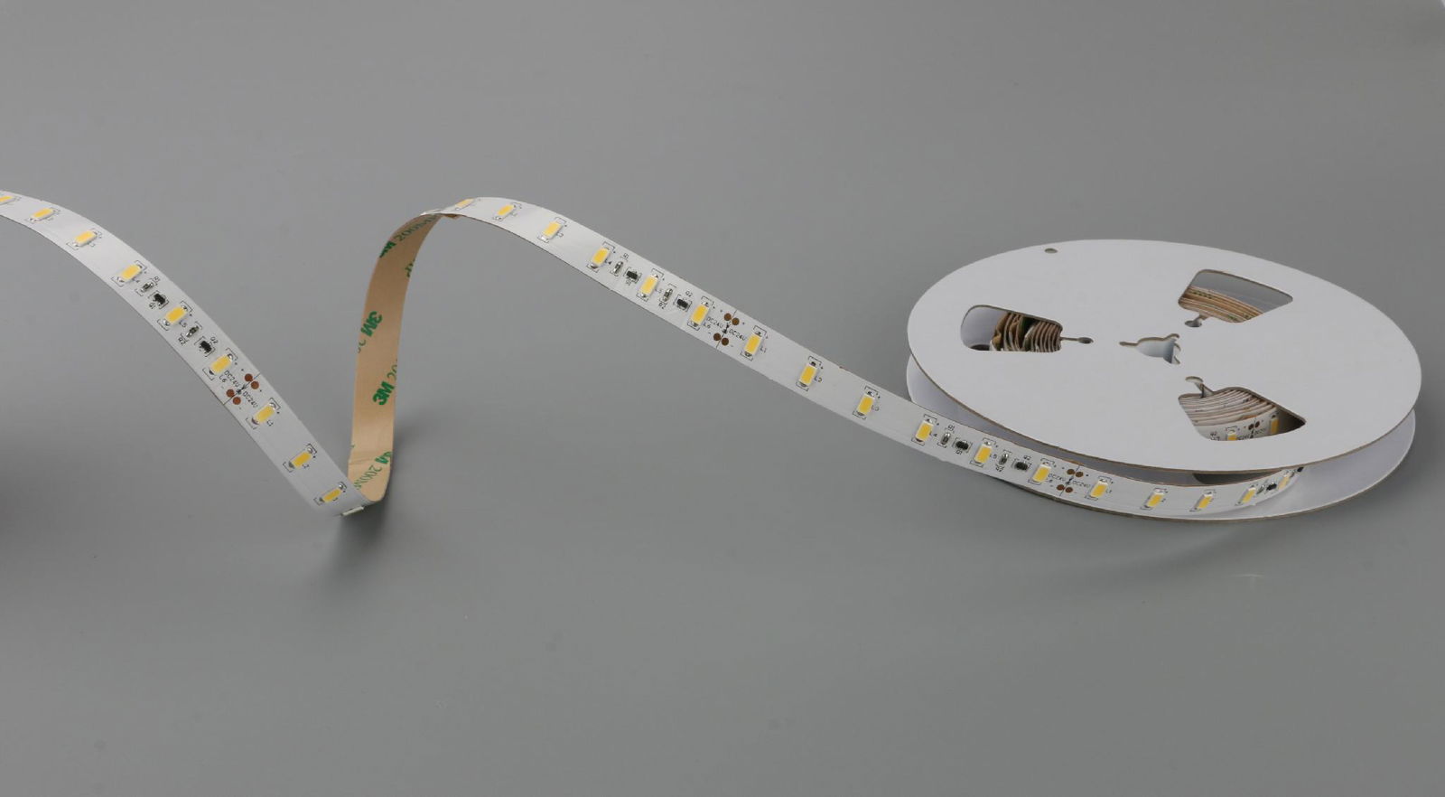 60/120leds high brightness White 2835 LED strip lighting 24V 2