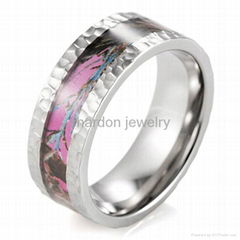 SHARDON Men's 9mm Hammered Titanium Pink Oak Camo Ring