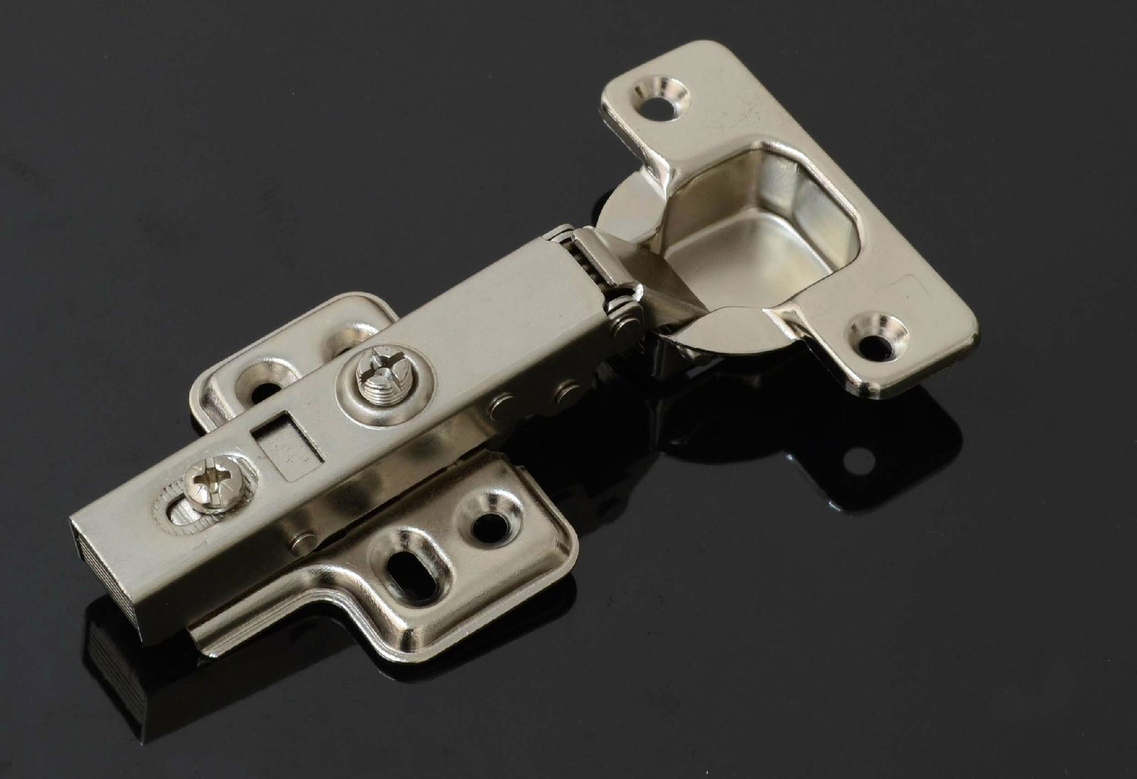 TK-209 clip on  soft closing hinge