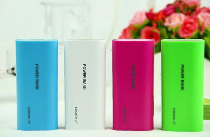 New Design 5200mAh Portable Power Bank with CE FCC RoHS Certificate 4