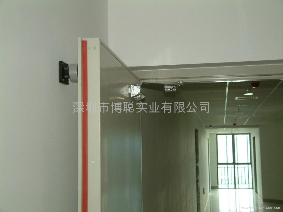 电磁门吸释放器 3