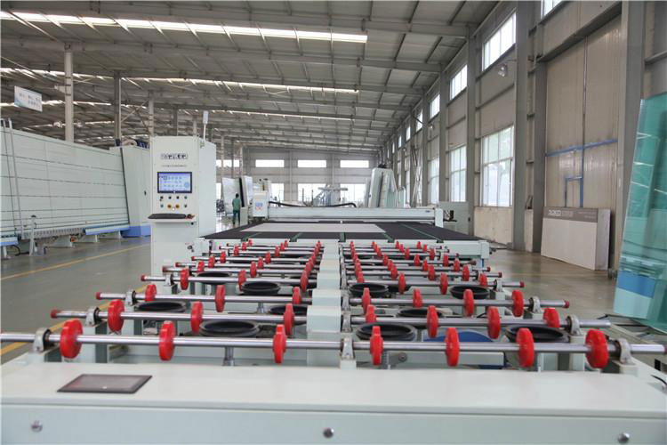 automatic many shapes glass cutting machine insulating glass making line 4