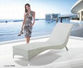 Rattan lounger 3