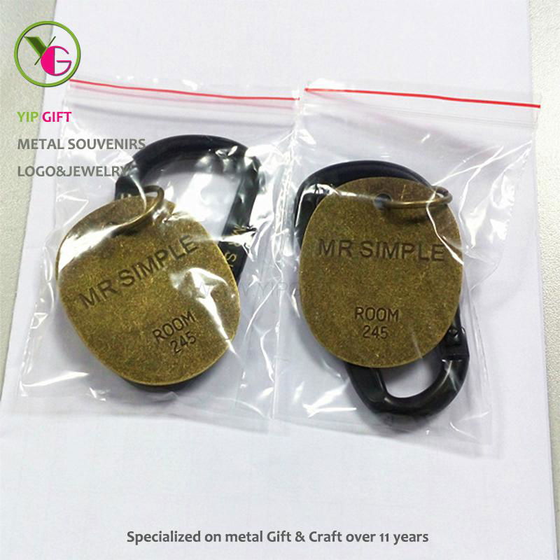 Promotional Brand Garment Carabiner Gift 2