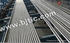 Titanium seamless tube