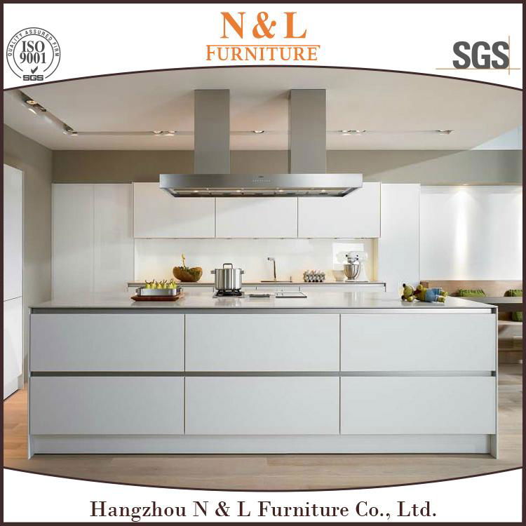 High Gloss Lacquer Kitchen Cabinet 2