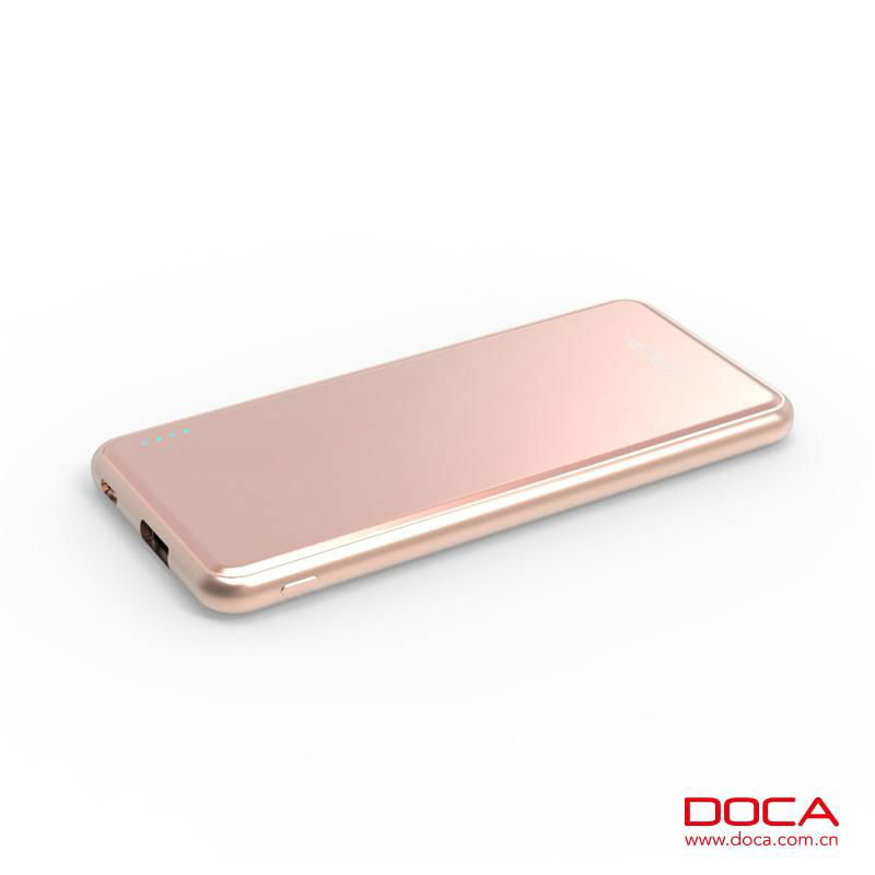 D606 Thin mobile Power Bank 5000mah with USB Cable