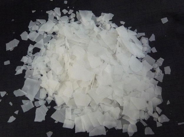 SODIUM HYDROXIDE,CAUSTIC SODA 