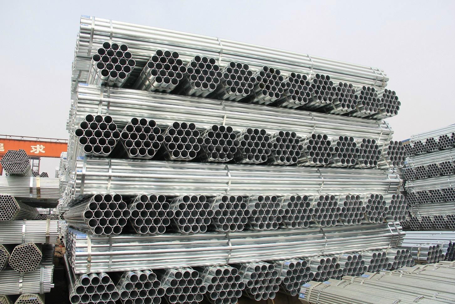  ERW GI Round Steel Pipes 3