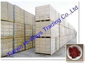 Triple concentrated tomato paste packed in wooden cases of 1000L
