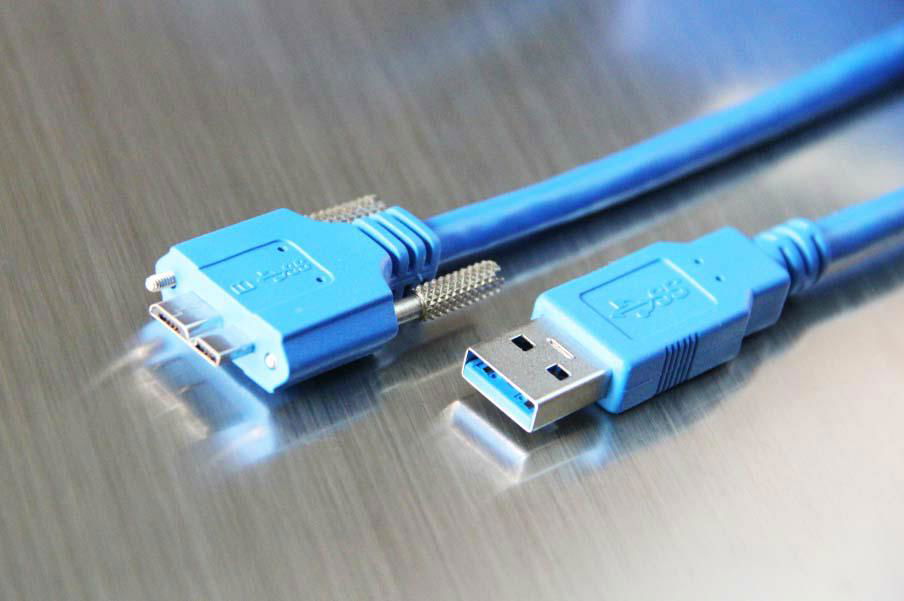 USB 3.0 Am to Micro Data Cable With Screw Fixed 4