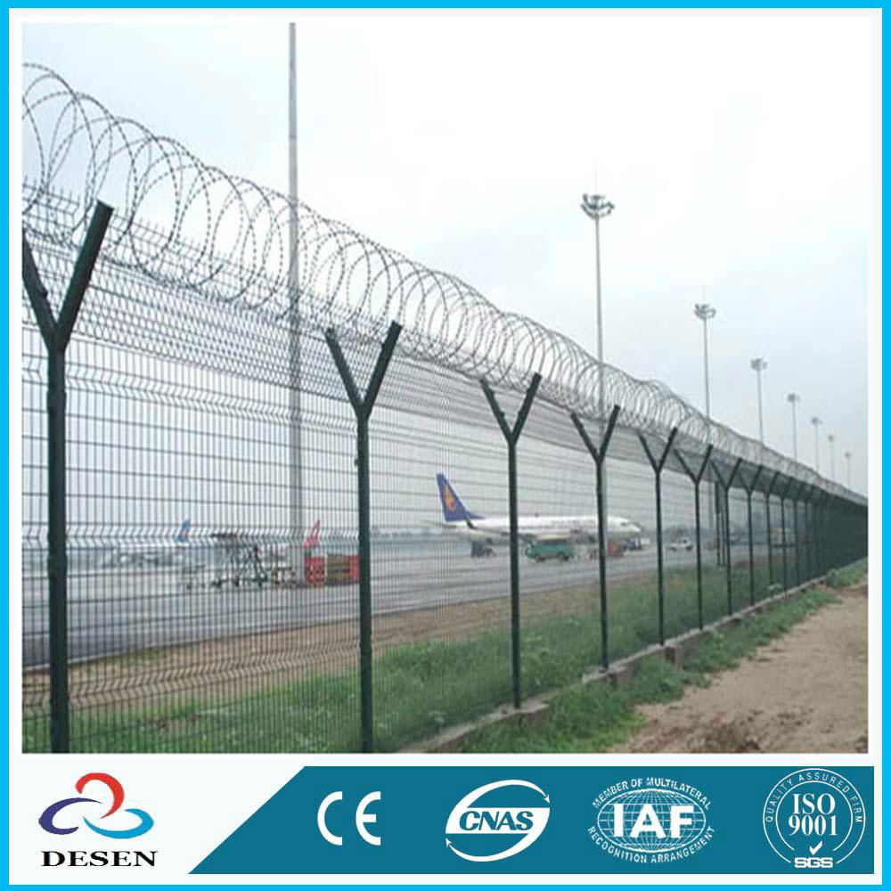 Airport Barbed wire fence 3