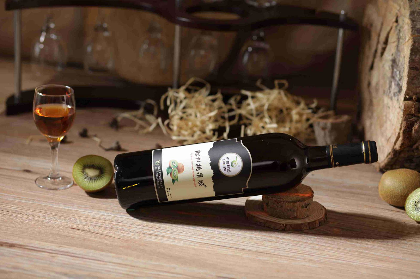 Best price wholesale chinese Classic kiwi fruit wine healthy beauty 750ml 12v zb0004