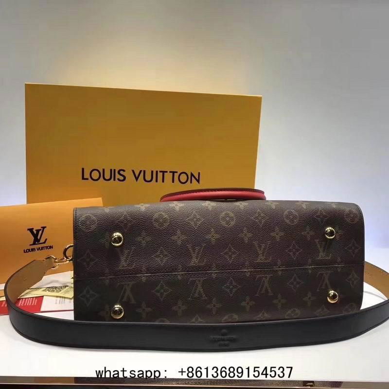 Louis Vuittion handbag     uileries Monogram Canvas     runk clutch     urene MM 5