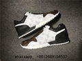     un away trainer     neaker               run away pulse sneakers     hoes 13