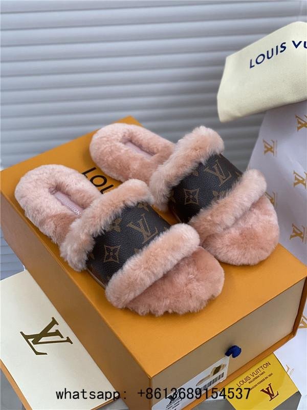 Designer house slippers LV suite flat mule lv fur slides LV mink fur slippers - women homey flat ...