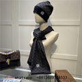     et hat and scarf petit Damier hat               Beanie scarf set damier hat 11