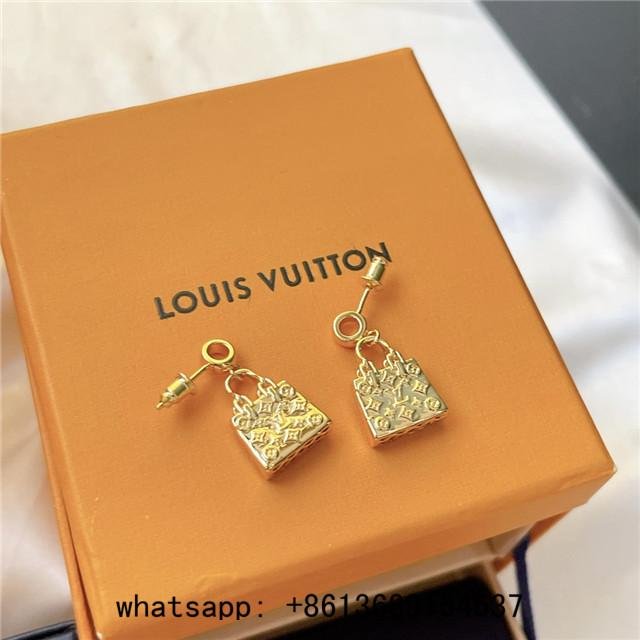 Louise hoop earring     oop earring     angle bracelet stud earring wholesale lv 3