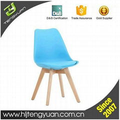 Wholesale Indoor modern design Colorful Solid Leg Plastic Chair-