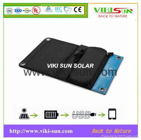 12W 5V portable solar charger with high efficiency  4